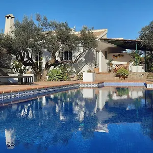 https://finca-roca-vista-alhaurin-el-grande.es-andalucia.com